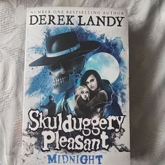 Derek Landy Book