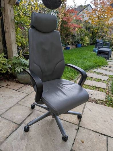 ergonomic office chair