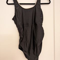 maternity 1-piece swimsuit