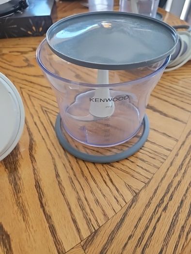 Kenwood blender set.