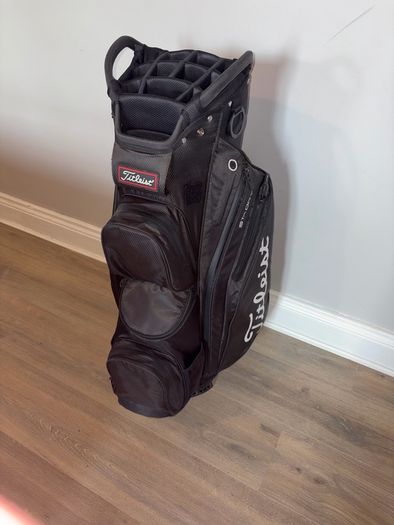 Titleist Golf Bag