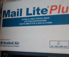 Bubble lined postal bags