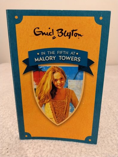 Enid Blyton,s Classic Malory Towers Books, Complete collection of 6 books1515