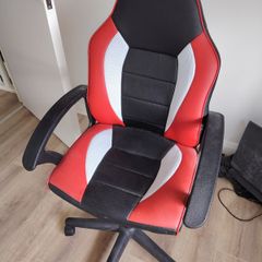Gaming chair
