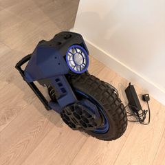 Extant condition EUC scooter & predator helmet