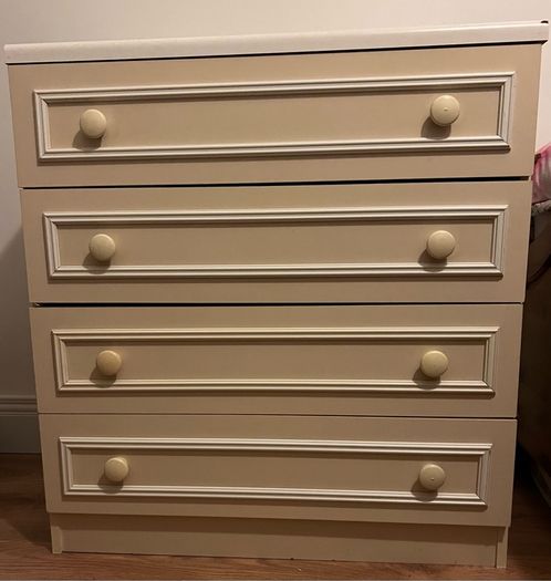 4 drawer chest of drawers