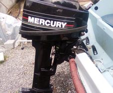 Outboard motor 8hp mercury