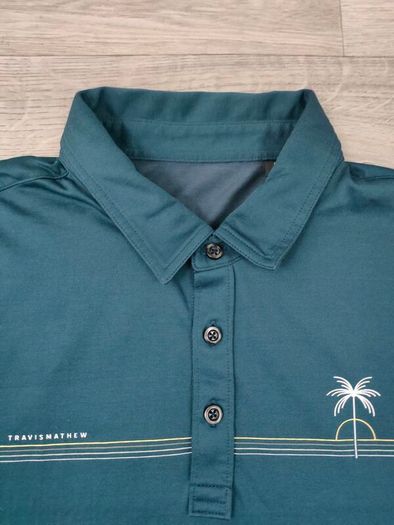 Travis Mathew Golf Polo Shirt Mens Medium