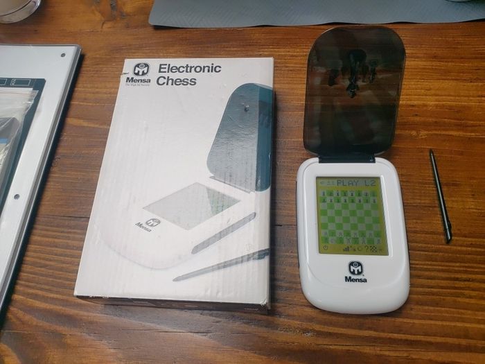 Mensa Electronic Chess Pocket Chess Computer For Sale in Ballinteer ...