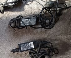 3 Charger laptops