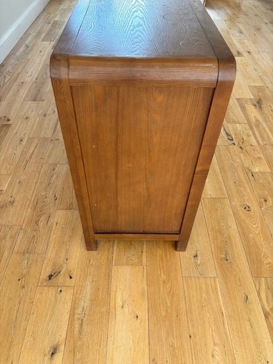 willis & gambier chest of drawers