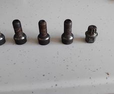Lock nuts x 4 for vw golf mk5 plus socket.