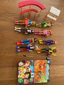 DC Superhero Girls High School