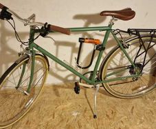 Bicycle: 6ku Odyssey 8spd City Bike