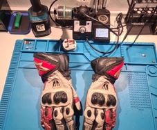 Alpinestars gloves gp pro r2