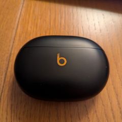 beats Studio buds plus