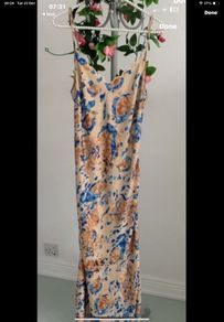 dress slip dress bias cut with scallop neckline size 10:beige patterned