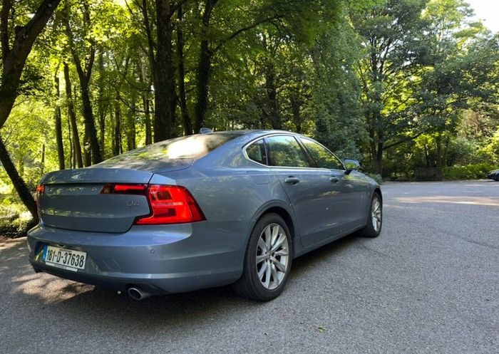 Volvo S90 2.0 4D Auto 2018