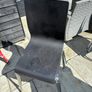 4 stackable chairs Image 3