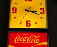 Coca Cola Lighted Clock Sign Very Rare 80's