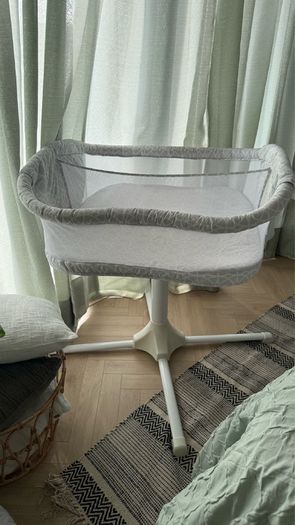 Twin Bassinet / Cosleeper (HALO)