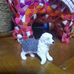 schleich dog