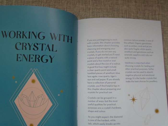 Crystals, find your power, Book, Hardback book, Non fiction