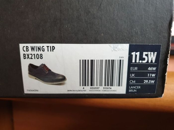 Rockport CB Wing Tip Mens Shoes Size 11 UK