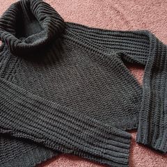 Short Black Jumper  Size 10