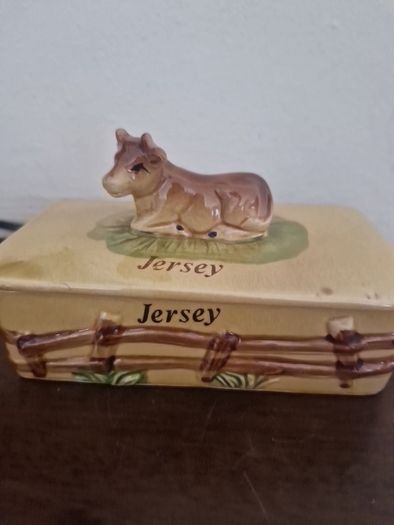 butter dish vintage