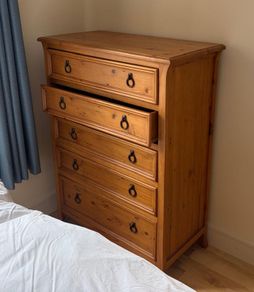 Chest of drawers (5 drawers): 2 available for 50 euro each; both for 80 euro