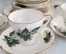 Paragon STAR Fine Bone China - Gypsophila -  Made in England