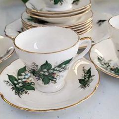 Paragon STAR Fine Bone China - Gypsophila -  Made in England