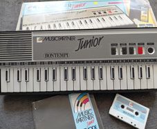 vintage Bontempi junior keyboard with cassette in box