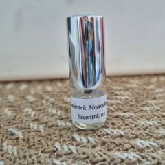 Escentric 02 Escentric Molecules 2 ml Perfume Decant