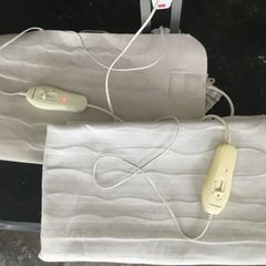 Electric blankets x 2 (1single)(1double)