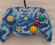 Hori Pad Cube - Nintendo Gamecube Controller - Blue Camo
