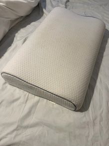 Foam pillow