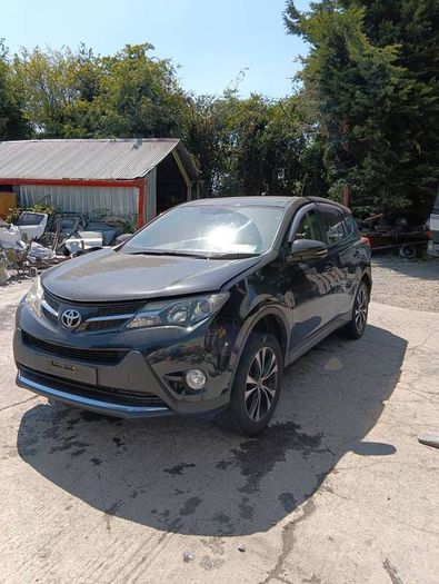 Breaking Toyota rav4 2014 diesel