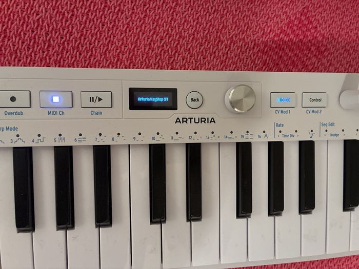 Arturia KeyStep 37 Mk2