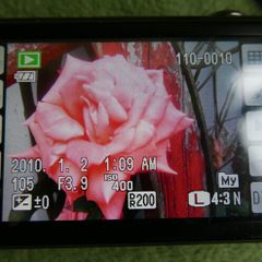 FUJIFILM FINEPIX Z800 EXR Compact Digital Camera Fujifilm From Japan + charger, case and SD card