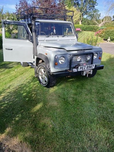Land Rover Defender 2001