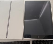 Apple iPad 9th Generation - 64gb