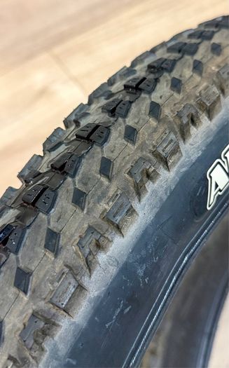 Maxxis Ardent Race