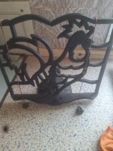 vintage cast iron cook book holder