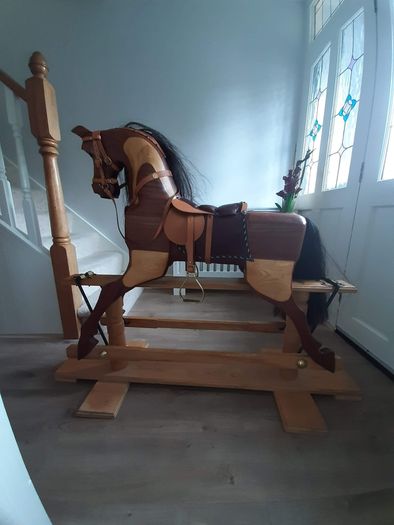 wooden horse