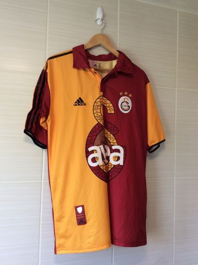 Galatasaray Jersey. Official Adidas Mens Home Special Edition Centenary Jersey Season 2005-2006. Original From The Time. Not A Modern Remake.