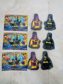 Batman/girl x 2 jigsaws