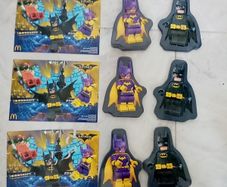 Batman/girl x 2 jigsaws