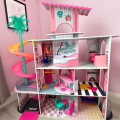 L.O.L. Surprise! O.M.G. House of Surprises